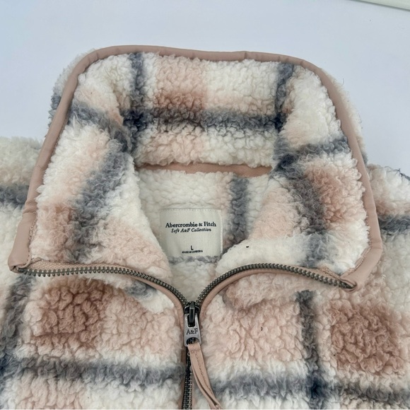 Abercrombie & Fitch Plaid / Sherpa Fleece / Quarter-Zip/ Jacket Pullover - Picture 6 of 10